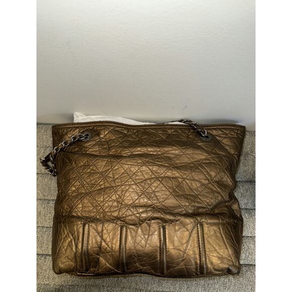 Chanel Tote - Excellent Condition with Minimal Corner Wear - Picture 2 of 6